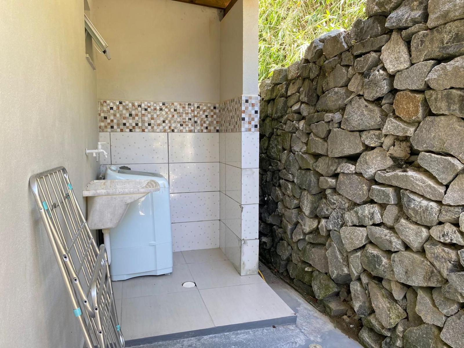 Residencial Com Piscina Possui Jacuzzi Aquecida Com Hidromassagem Villa Bombinhas Buitenkant foto