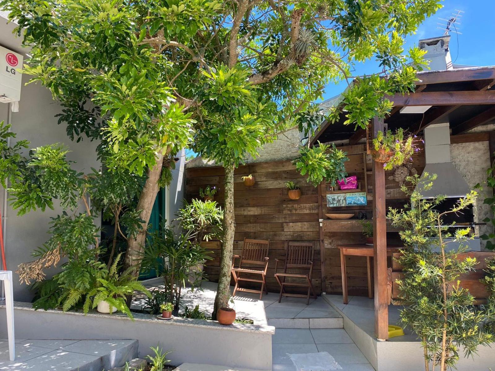 Residencial Com Piscina Possui Jacuzzi Aquecida Com Hidromassagem Villa Bombinhas Buitenkant foto