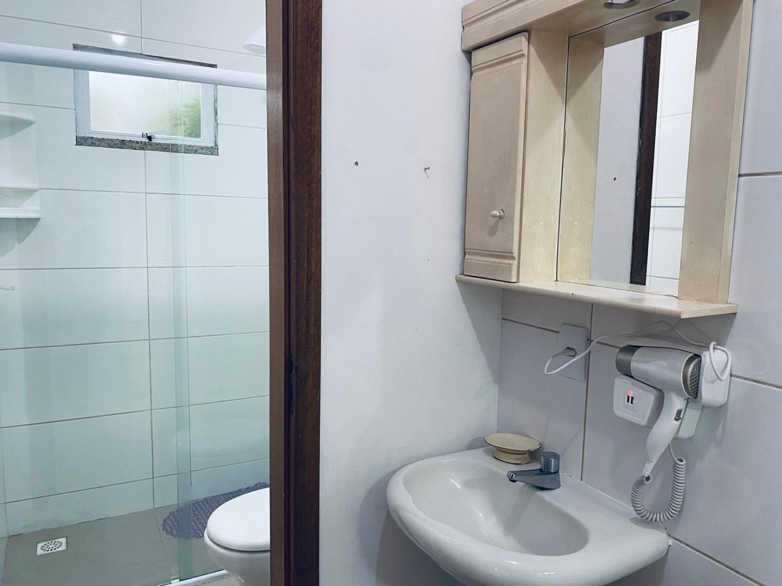 Residencial Com Piscina Possui Jacuzzi Aquecida Com Hidromassagem Villa Bombinhas Buitenkant foto